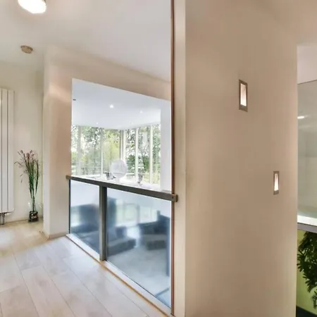 Luxurious With Open Views * Amstelveen