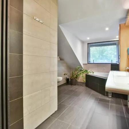 Luxurious With Open Views Villa